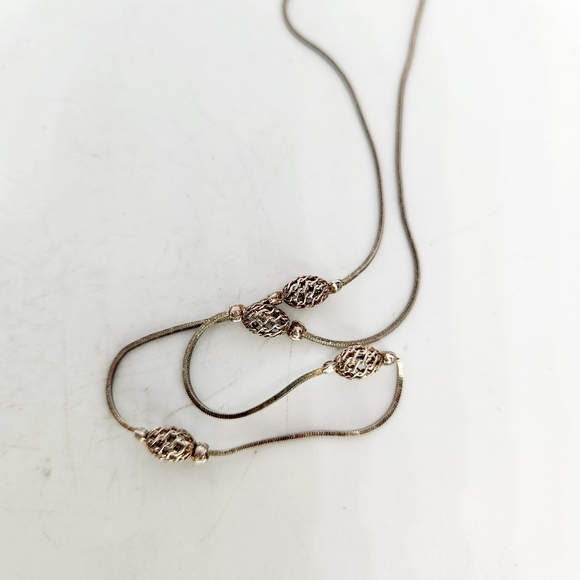 Vintage Sterling Silver Filigree Cluster Bead Dainty Single Strand Necklace 17" - Picture 3 of 6